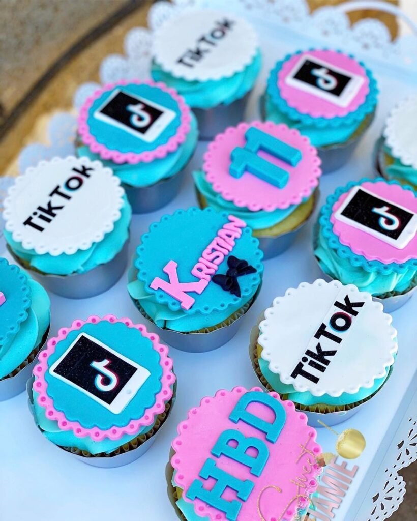 fiesta de cumpleaños tik tok