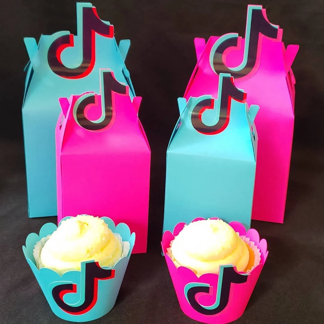 fiesta de cumpleaños tik tok