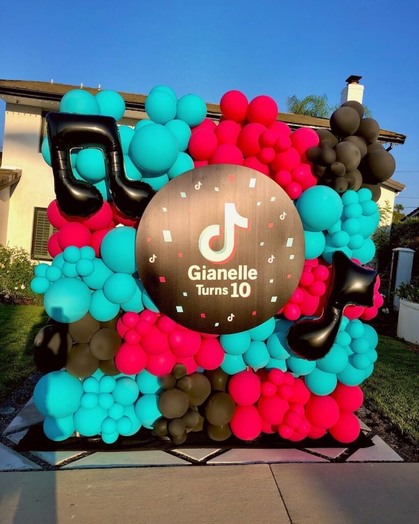 decoracion de cumpleaños de tik tok